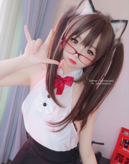 年轻妻子的工作在线观看